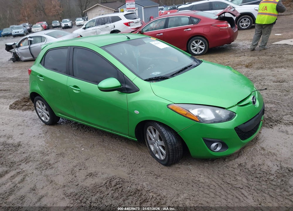 2011 MAZDA 2 TOURING VIN: JM1DE1HZ1B0130156