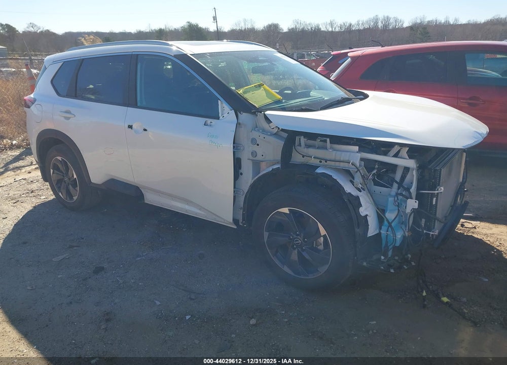 2024 NISSAN ROGUE SV FWD VIN: 5N1BT3BA4RC728192