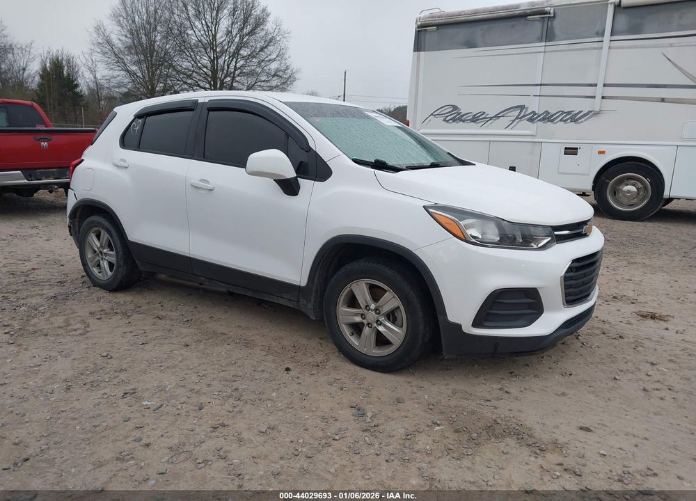 2019 CHEVROLET TRAX LS VIN: 3GNCJKSB6KL215108