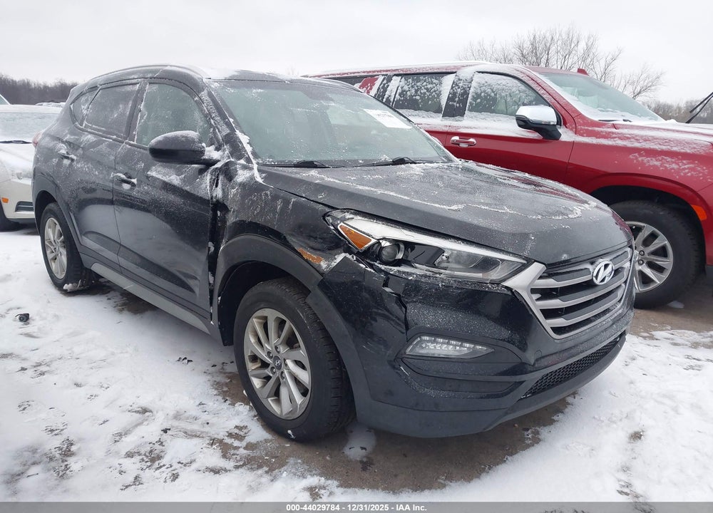 2018 HYUNDAI TUCSON SEL VIN: KM8J33A40JU651634