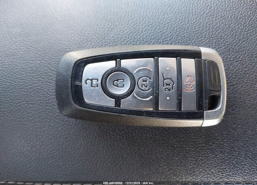 2020 FORD ESCAPE TITANIUM VIN: 1FMCU9J96LUB15889