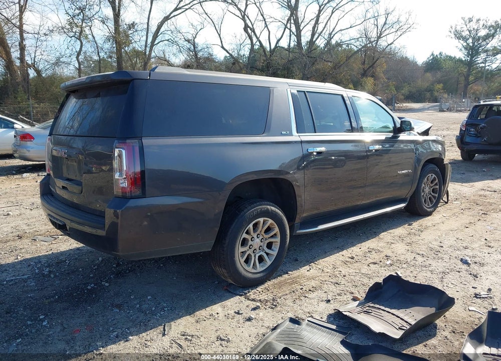 2017 GMC YUKON XL SLT VIN: 1GKS1GKC4HR391851