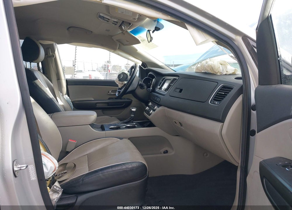 2020 KIA SEDONA EX VIN: KNDMB5C1XL6634303