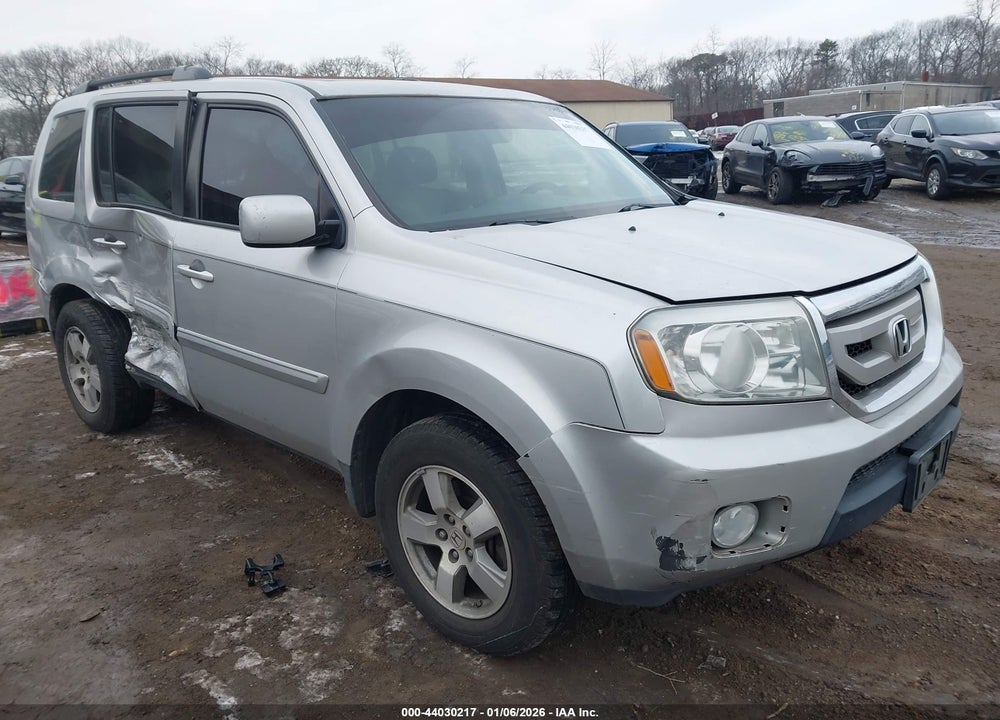 2010 HONDA PILOT EX-L VIN: 5FNYF4H54AB013247