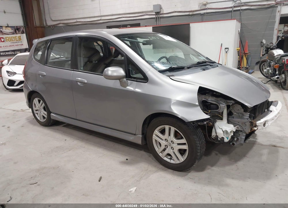 2007 HONDA FIT SPORT VIN: JHMGD38657S007438