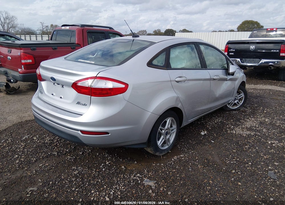 2019 FORD FIESTA SE VIN: 3FADP4BJ7KM111547