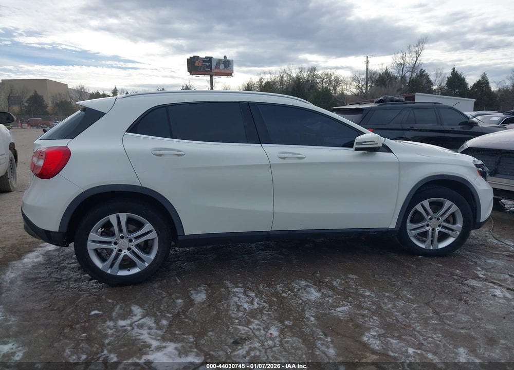 2017 MERCEDES-BENZ GLA 250 4MATIC VIN: WDCTG4GB2HJ336773