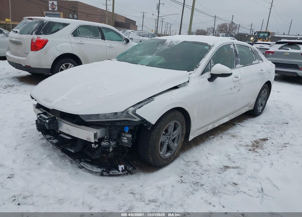 2023 KIA K5 LXS VIN: 5XXG14J27PG200319