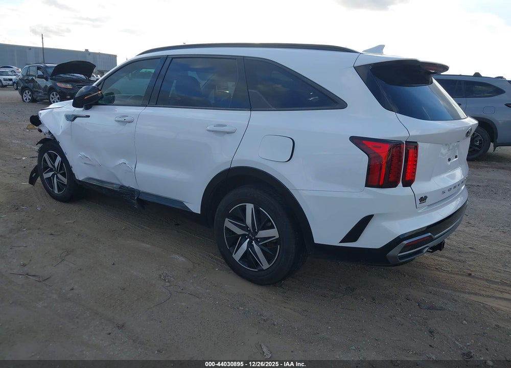 2021 KIA SORENTO S VIN: 5XYRL4LC4MG019923