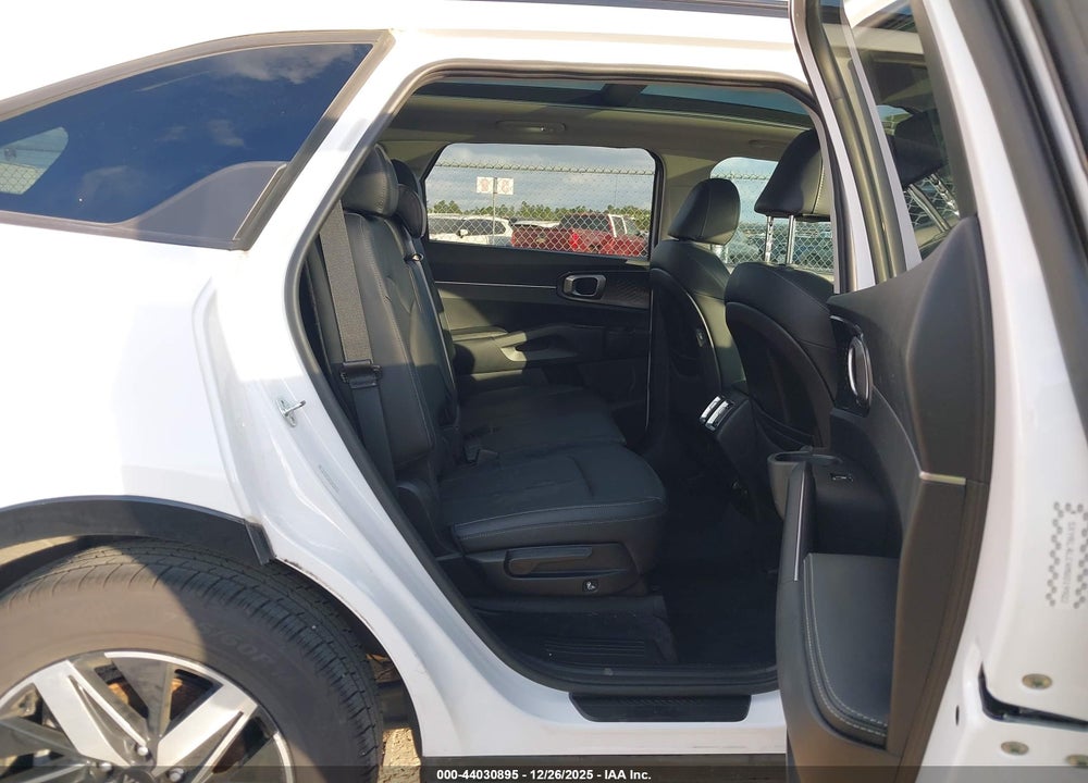 2021 KIA SORENTO S VIN: 5XYRL4LC4MG019923
