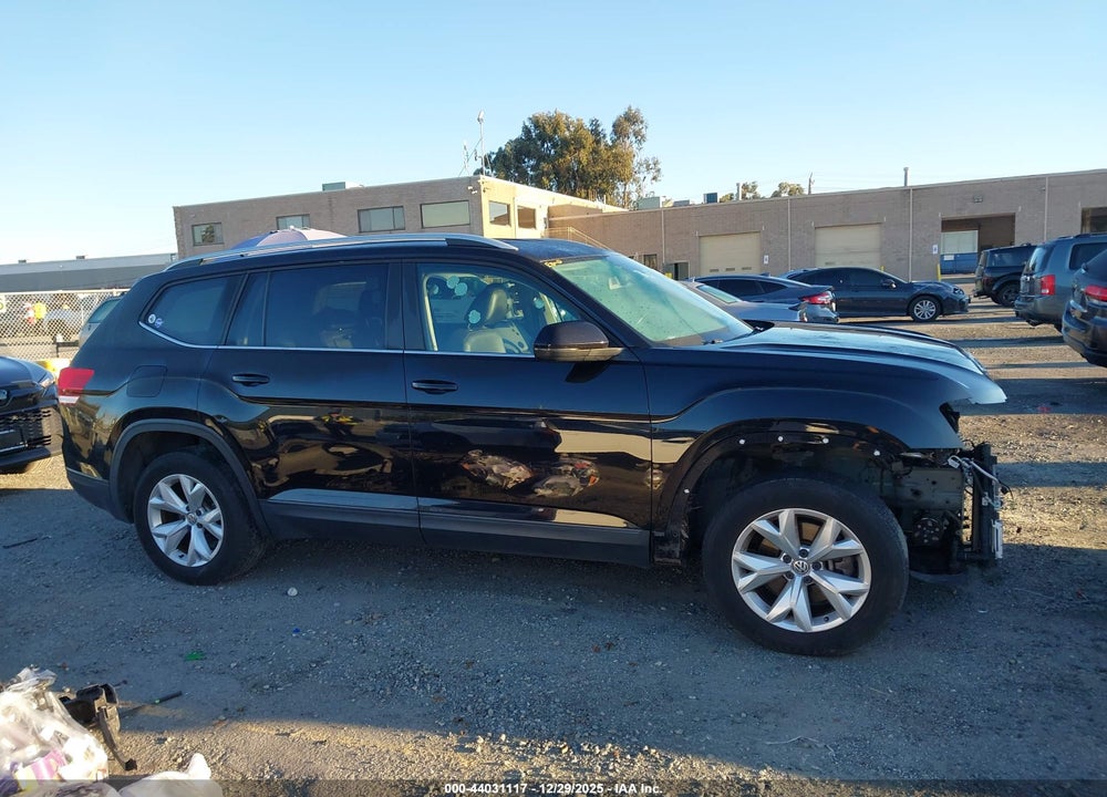 2018 VOLKSWAGEN ATLAS 3.6L V6 SE VIN: 1V2CR2CA6JC564298