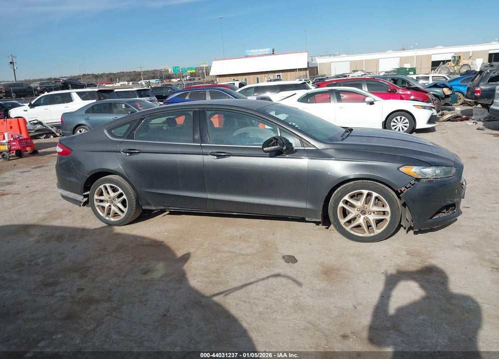 2015 FORD FUSION SE VIN: 3FA6P0H73FR198837