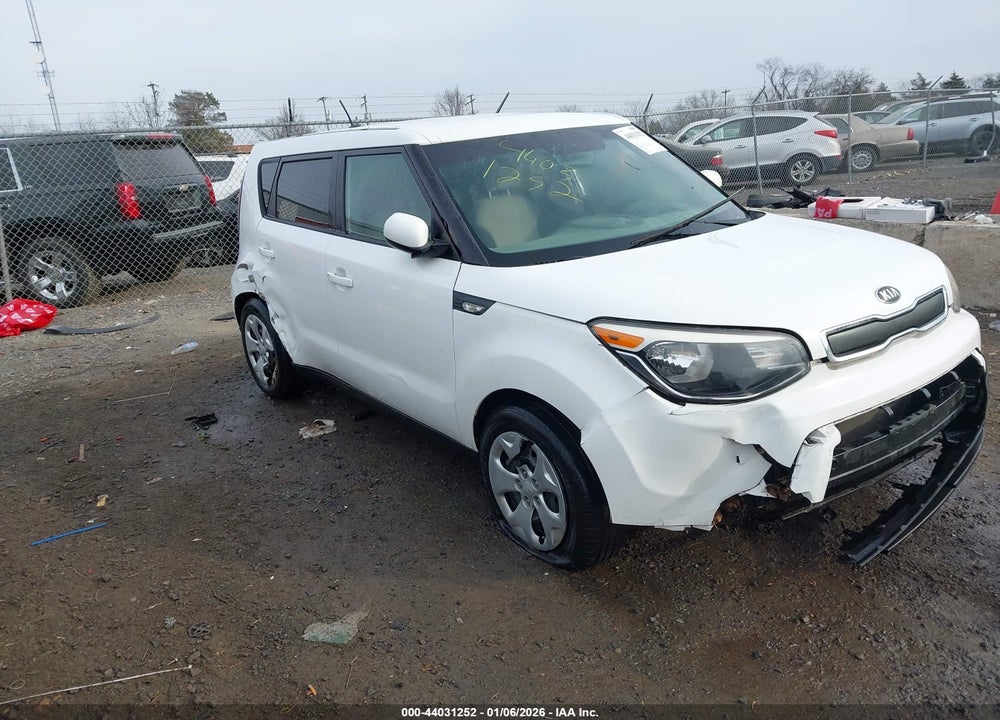 2014 KIA SOUL VIN: KNDJN2A21E7102598