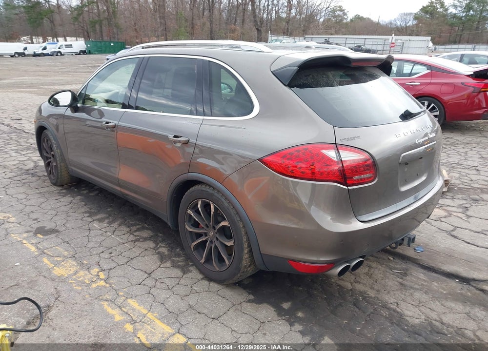 2013 PORSCHE CAYENNE TURBO VIN: WP1AC2A21DLA90690