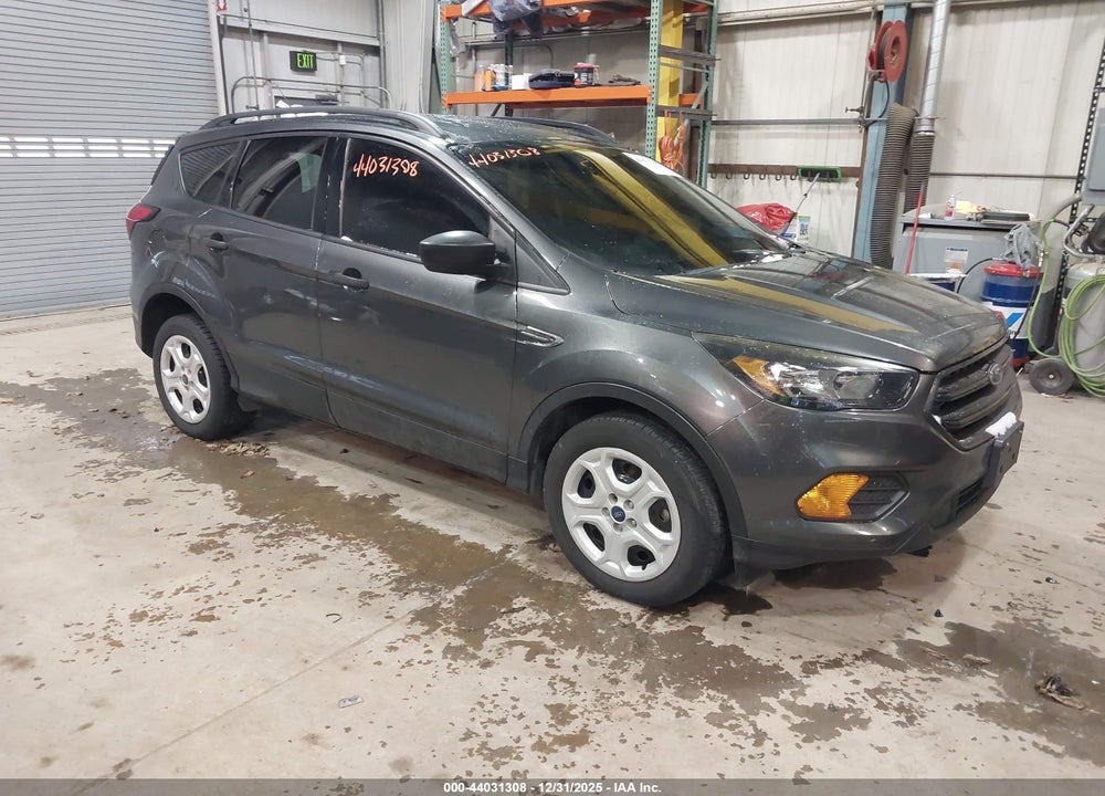 2019 FORD ESCAPE S VIN: 1FMCU0F79KUB24040