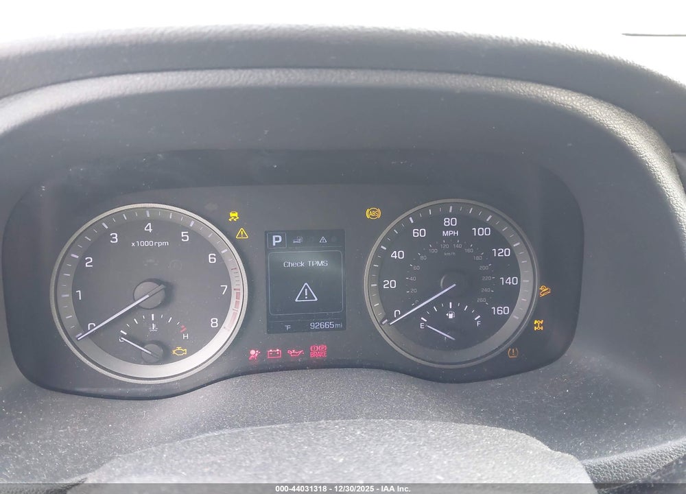 2016 HYUNDAI TUCSON SE VIN: KM8J3CA44GU169631