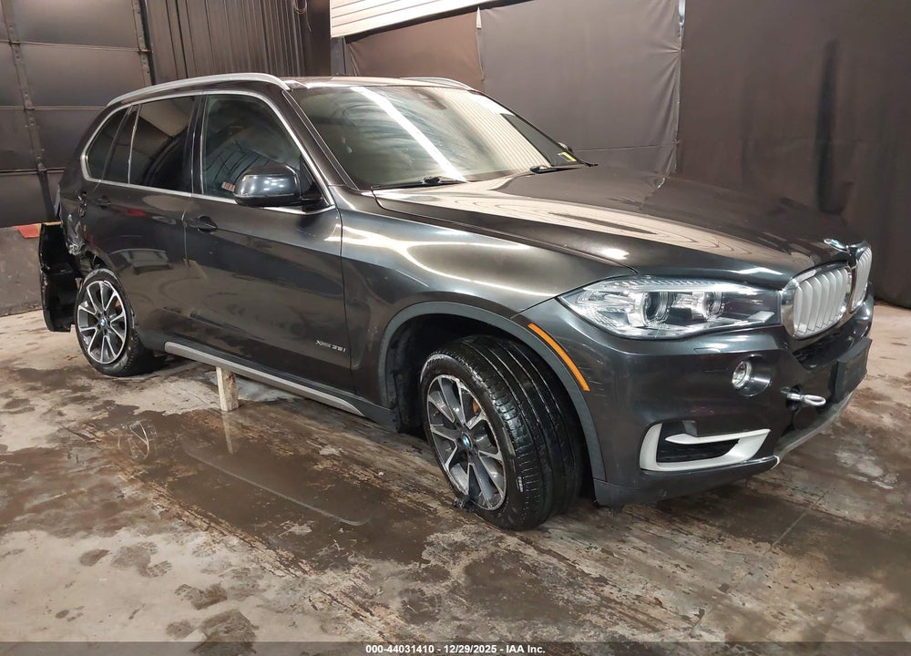 2017 BMW X5 XDRIVE35I VIN: 5UXKR0C30H0V71048