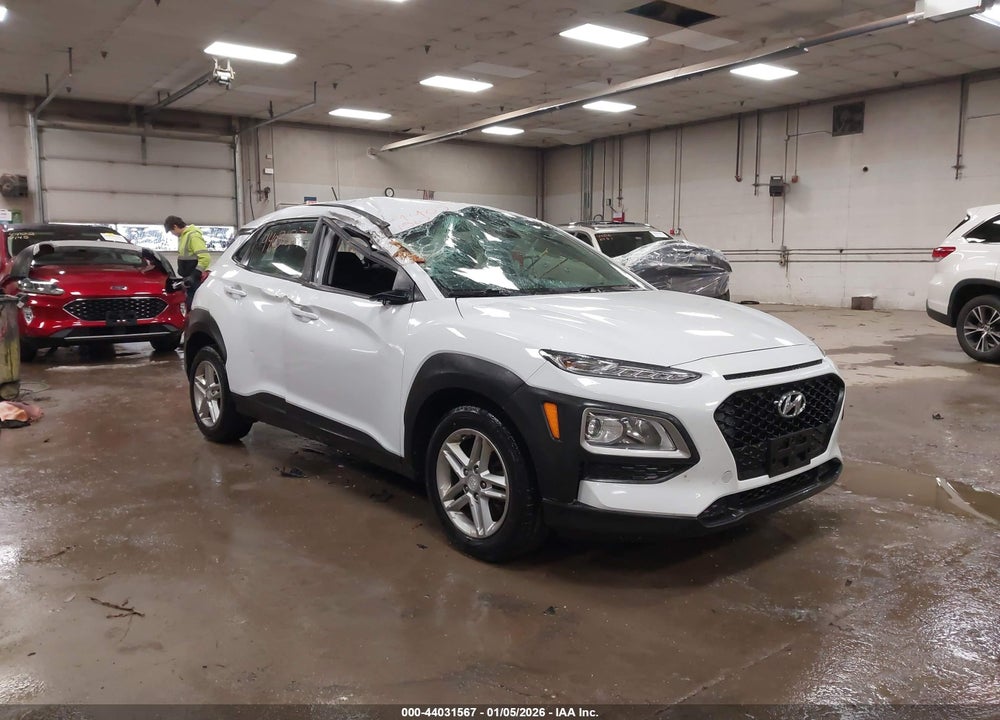 2020 HYUNDAI KONA SE VIN: KM8K1CAAXLU452089