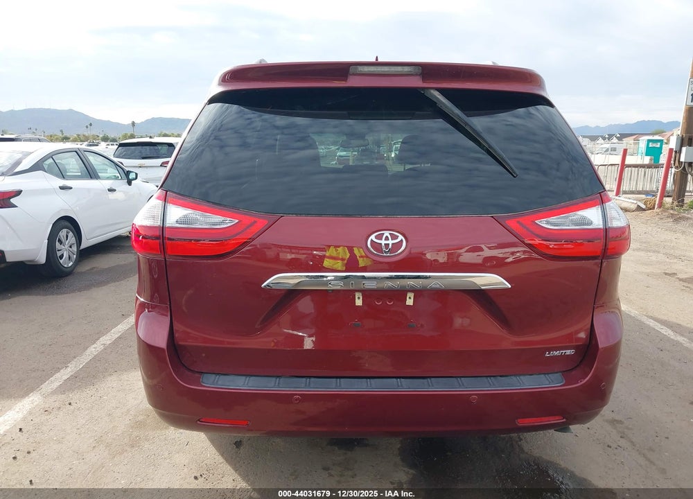 2017 TOYOTA SIENNA LIMITED 7 PASSENGER VIN: 5TDYZ3DC1HS795924