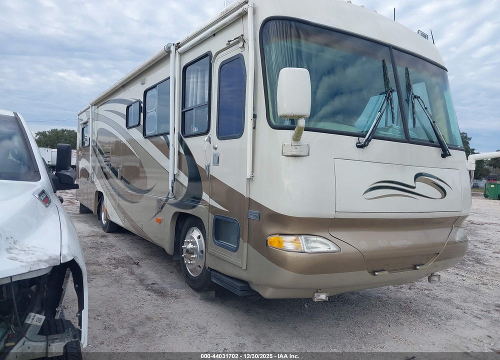 1999 FREIGHTLINER CHASSIS X LINE MOTOR HOME VIN: 4UZ6XFBC2XCB16064