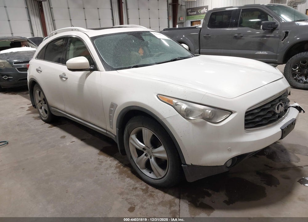 2009 INFINITI FX35 VIN: JNRAS18W89M155849