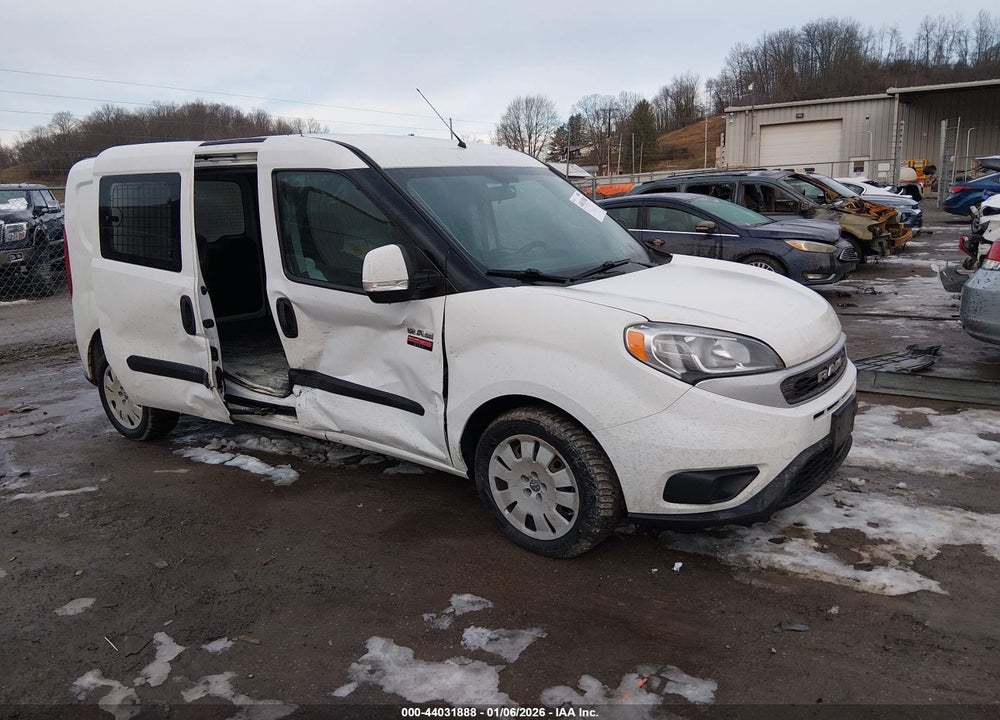 2019 RAM PROMASTER CITY TRADESMAN SLT VIN: ZFBHRFBB0K6M26977