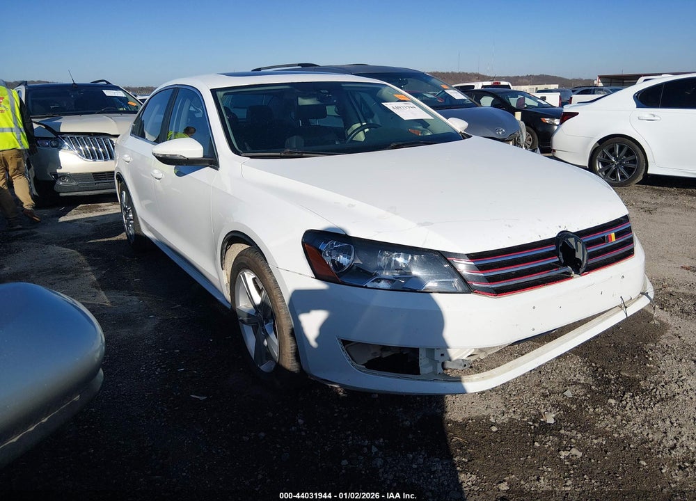 2012 VOLKSWAGEN PASSAT 2.5L SE VIN: 1VWBH7A38CC009273