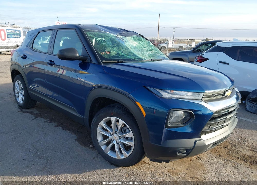 2021 CHEVROLET TRAILBLAZER FWD LS VIN: KL79MMS2XMB077922