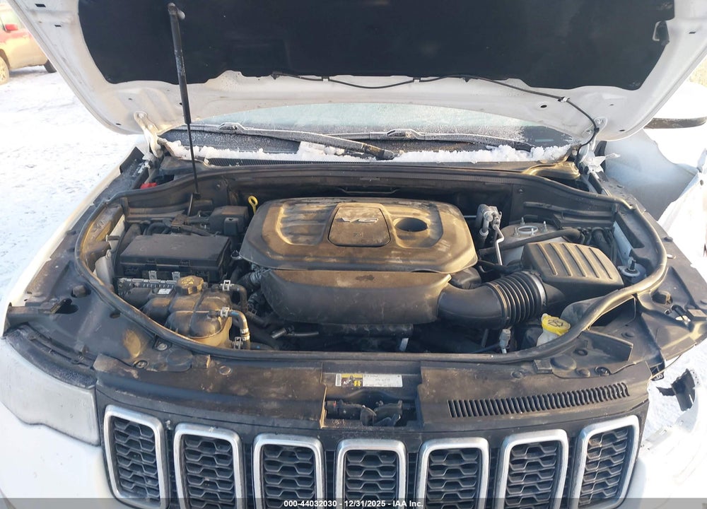 2017 JEEP GRAND CHEROKEE LAREDO 4X4 VIN: 1C4RJFAG5HC812567