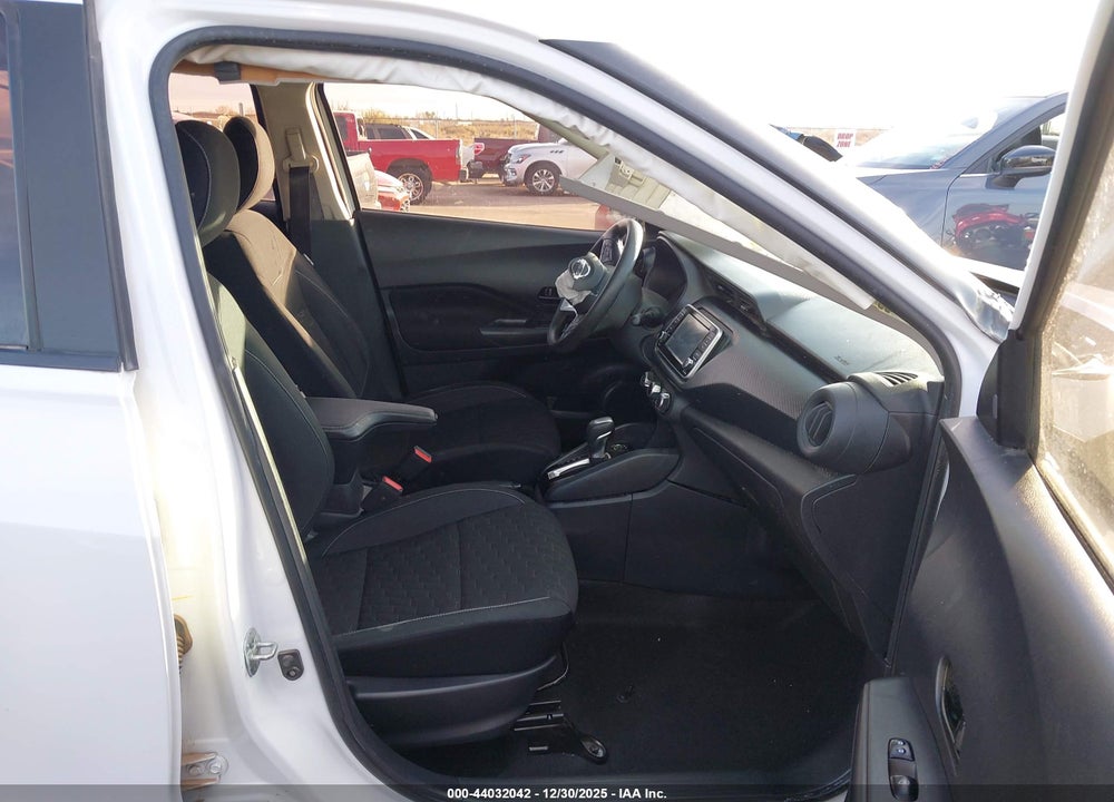 2021 NISSAN KICKS S XTRONIC CVT VIN: 3N1CP5BV7ML529021