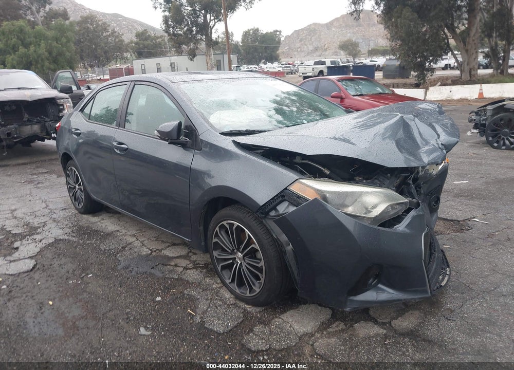 2015 TOYOTA COROLLA S PLUS VIN: 5YFBURHE3FP214500