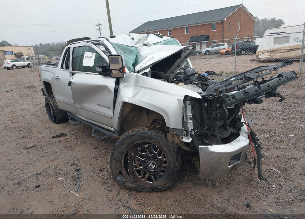 2016 CHEVROLET SILVERADO 2500HD LTZ VIN: 1GC1KWE89GF237724
