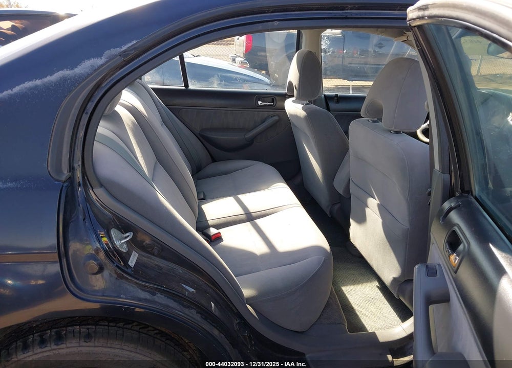 2004 HONDA CIVIC LX VIN: 2HGES16514H512586
