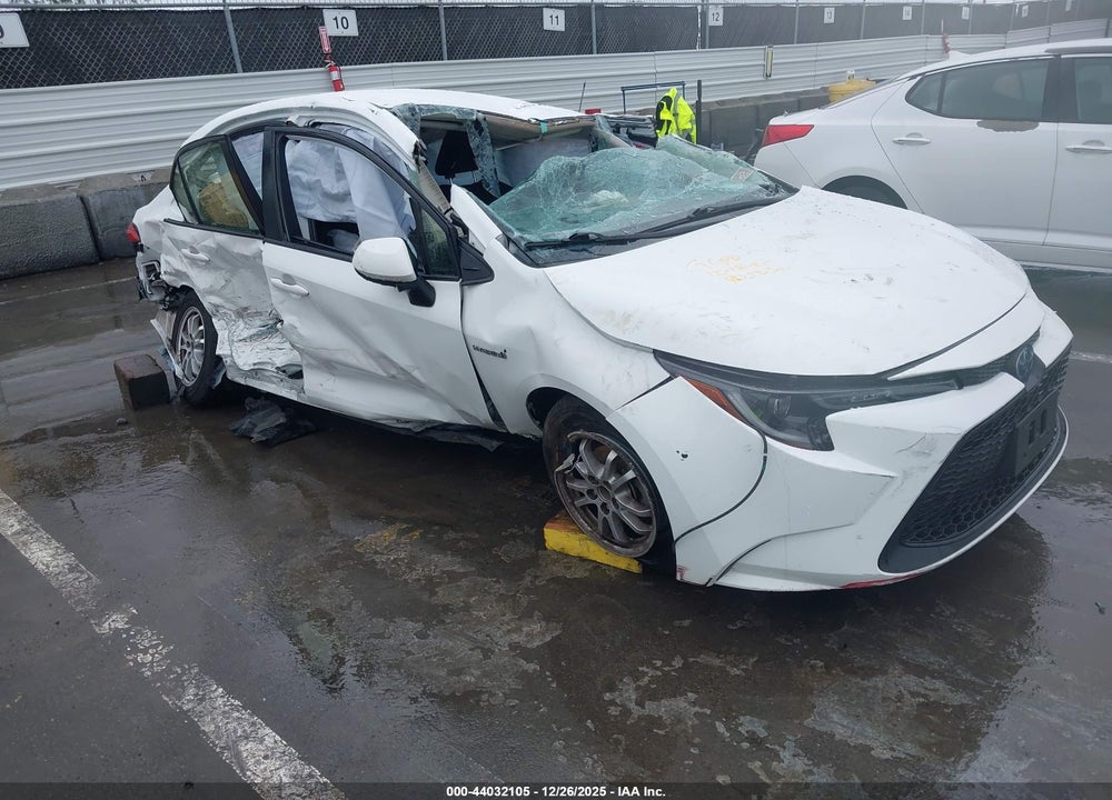 2021 TOYOTA COROLLA HYBRID LE VIN: JTDEAMDE3MJ034658