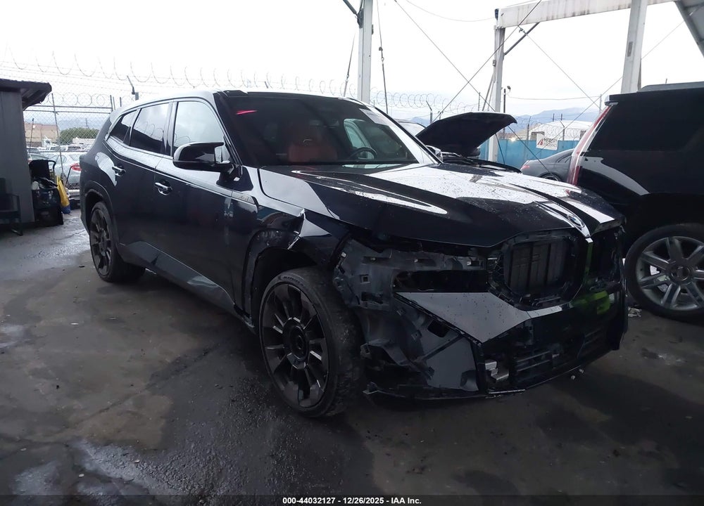 2023 BMW XM VIN: 5YM23CS00P9R14356