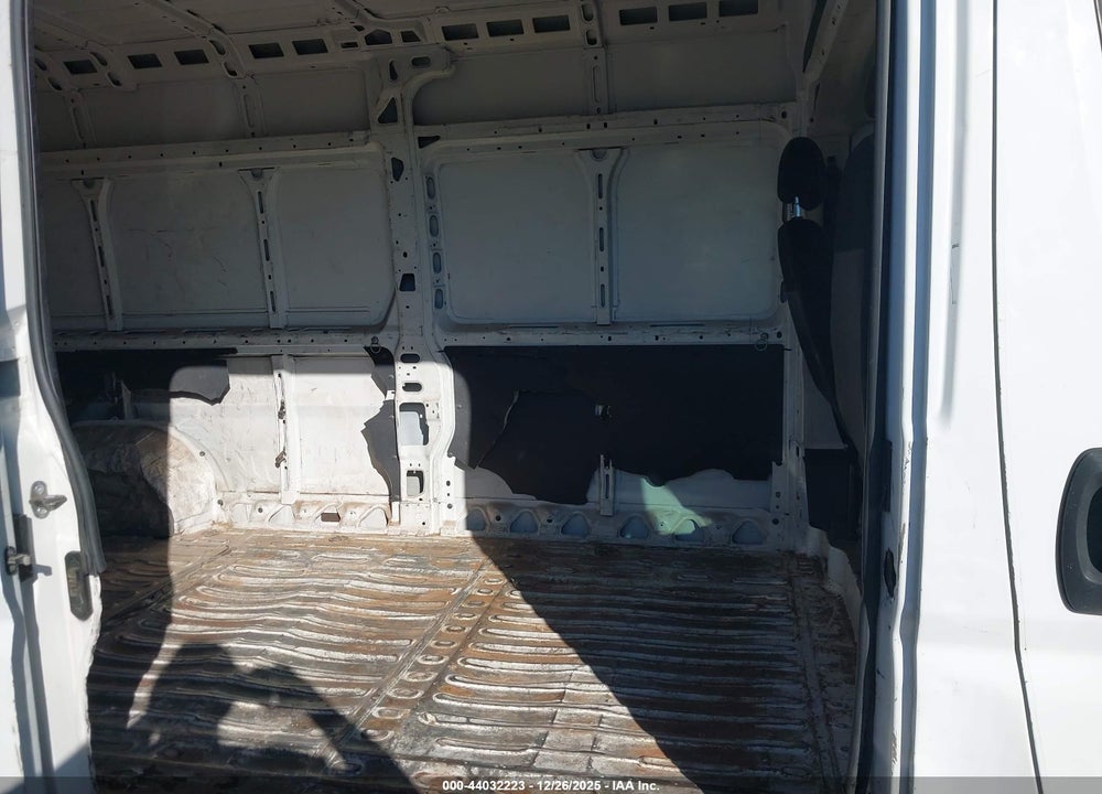 2014 RAM PROMASTER 2500 HIGH ROOF VIN: 3C6TRVDG5EE104755