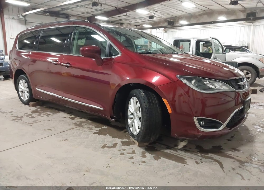 2017 CHRYSLER PACIFICA TOURING-L VIN: 2C4RC1BG9HR511187