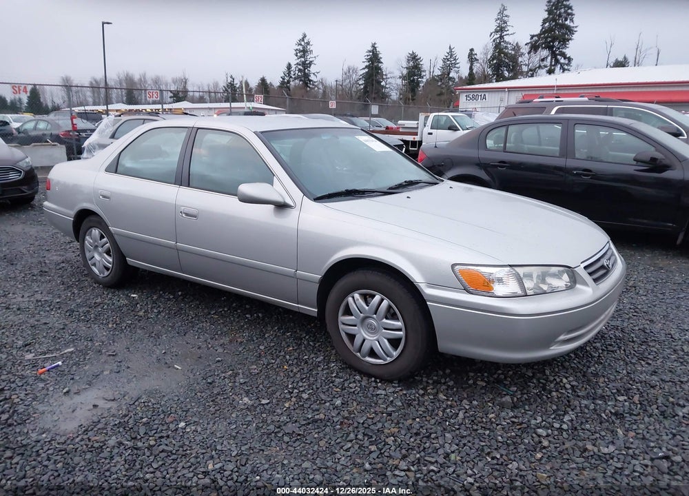 2001 TOYOTA CAMRY LE VIN: 4T1BG22KX1U061487