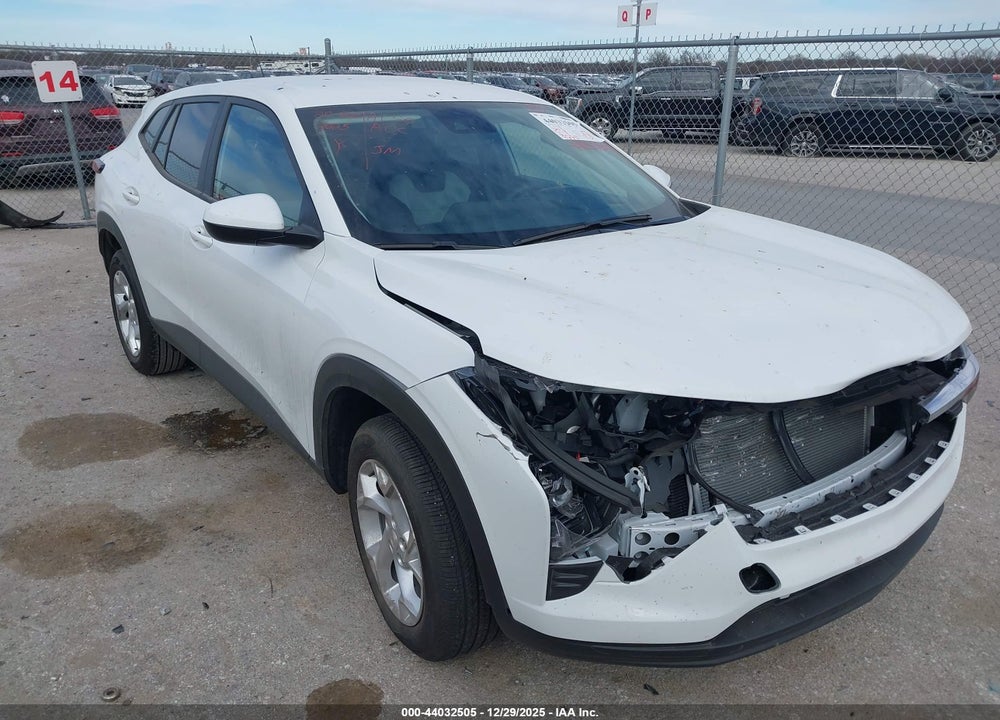 2025 CHEVROLET TRAX FWD LS VIN: KL77LFEP3SC316361