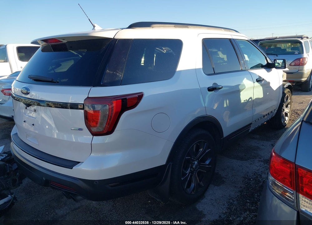 2018 FORD EXPLORER SPORT VIN: 1FM5K8GT5JGA68393