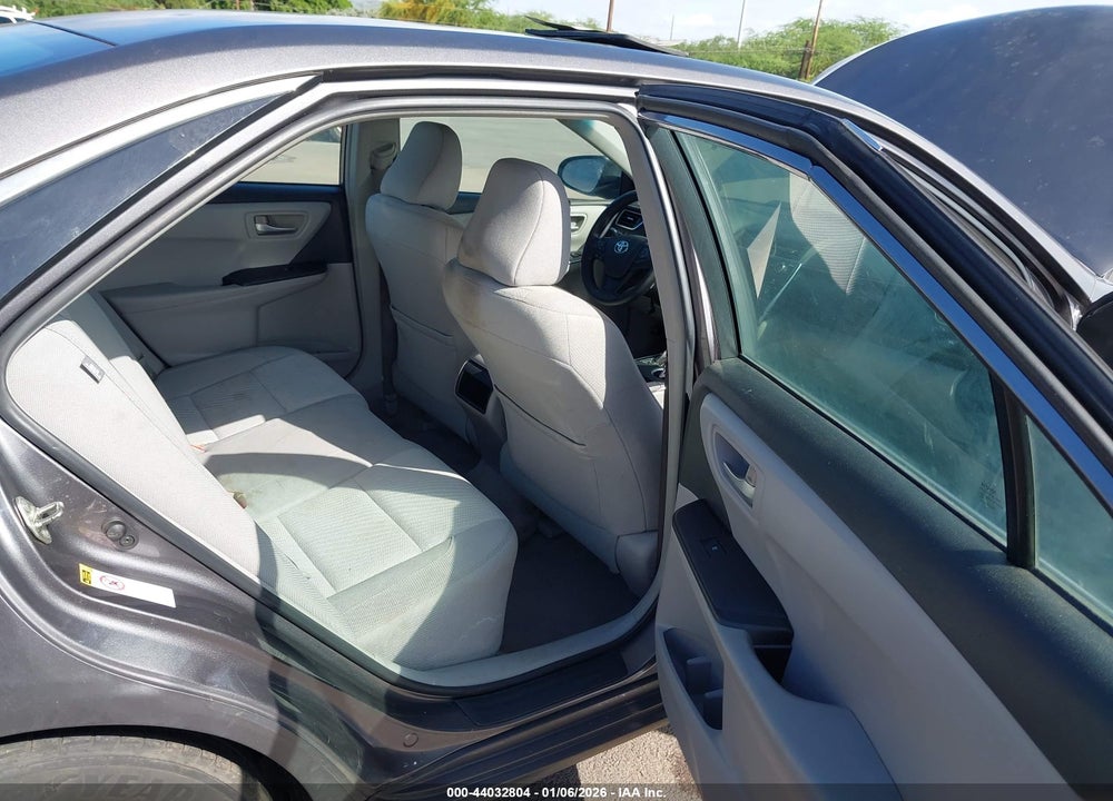 2015 TOYOTA CAMRY LE VIN: 4T1BF1FK7FU925765
