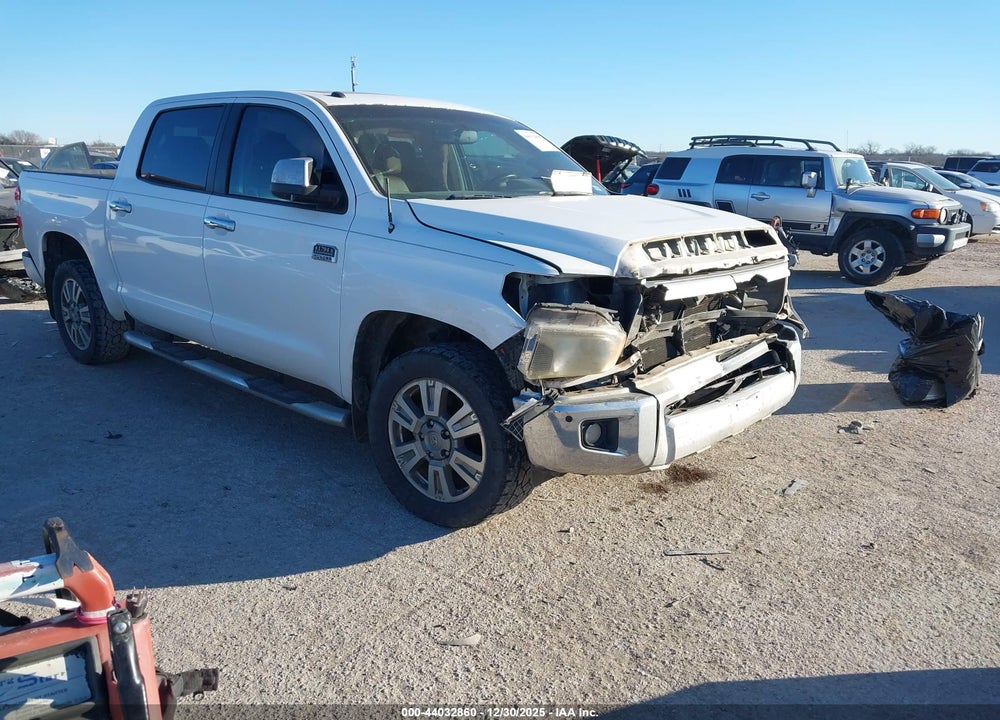 2014 TOYOTA TUNDRA 1794 5.7L V8 VIN: 5TFGY5F14EX153919