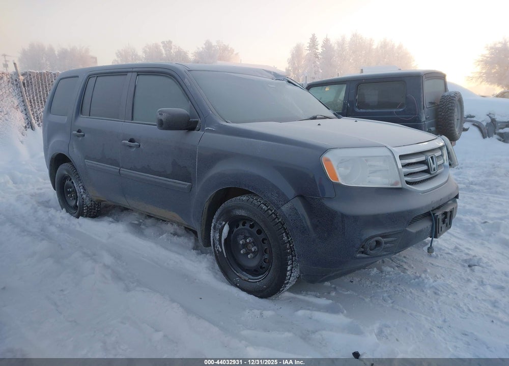 2013 HONDA PILOT LX VIN: 5FNYF4H26DB028116