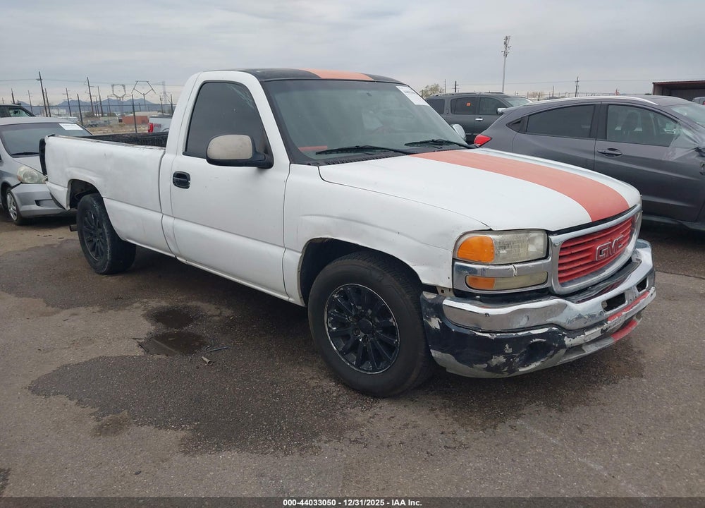 2005 GMC SIERRA 1500 WORK TRUCK VIN: 1GTEC14V95Z900438