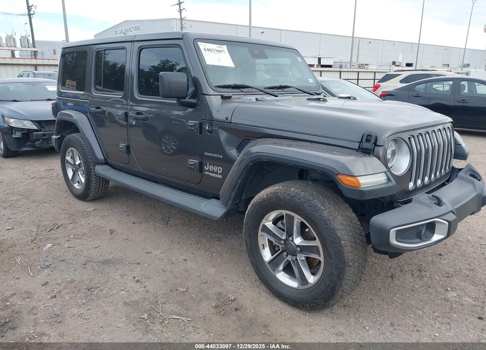 2020 JEEP WRANGLER UNLIMITED SAHARA 4X4 VIN: 1C4HJXEN2LW163523