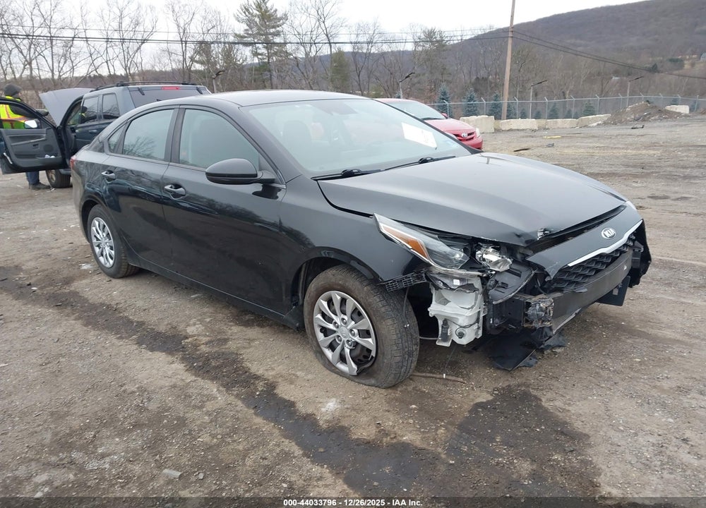 2019 KIA FORTE FE VIN: 3KPF24AD4KE079941