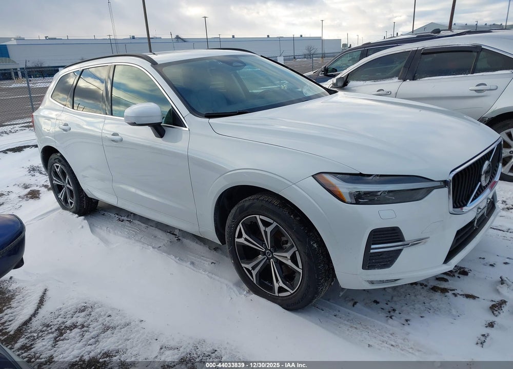 2022 VOLVO XC60 B5 MOMENTUM VIN: YV4L12RKXN1054253