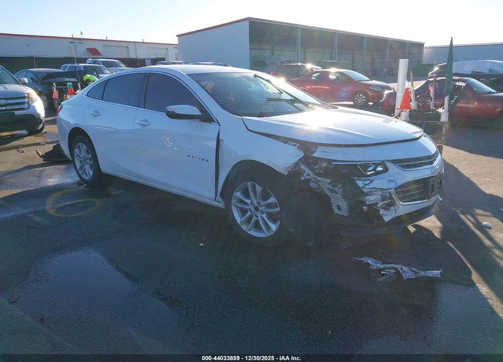 2018 CHEVROLET MALIBU LT VIN: 1G1ZD5ST1JF220027
