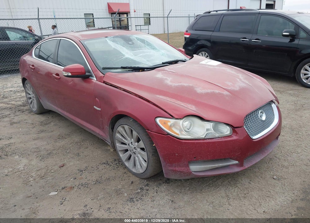 2009 JAGUAR XF PREMIUM LUXURY VIN: SAJWA06B49HR21038