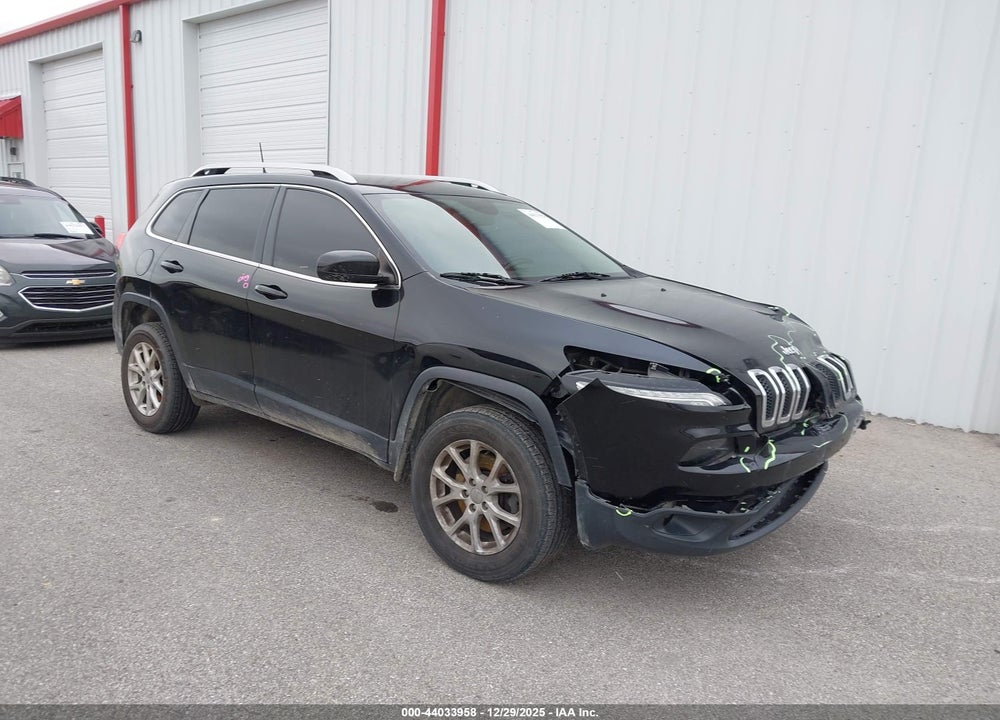 2018 JEEP CHEROKEE LATITUDE PLUS 4X4 VIN: 1C4PJMLBXJD530471